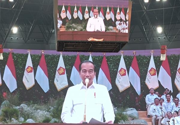 Hadir di Apel Kader Partai Gerindra, Jokowi: Malam Ini Rasanya Saya Seneng, Gembira Banget