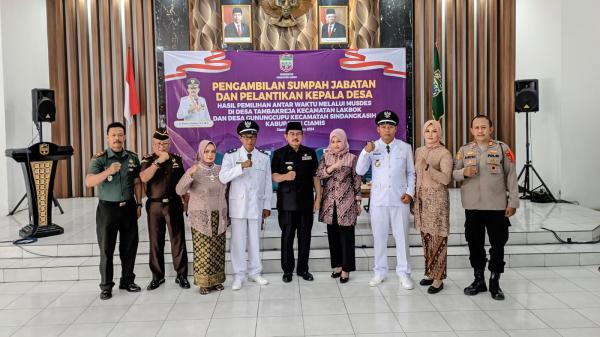 Pj Bupati Ciamis Lantik 2 Kades PAW, Tekankan Pentingnya Kepemimpinan dalam Pembangunan Desa