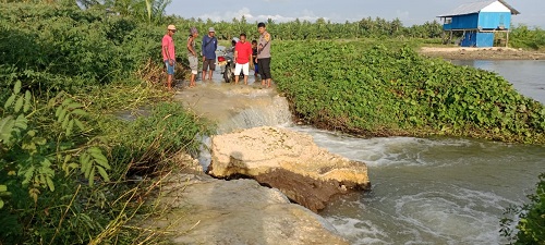 Sungai Meluap, Akses Jalan Warga di Dusun Biai Lariang Pasangkayu Putus