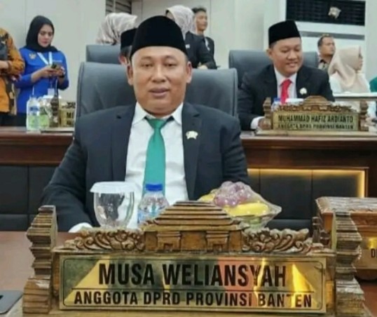 Pengabdian, Musa Weliansyah Dilantik Menjadi Anggota DPRD Provinsi Banten