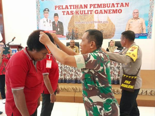 Lirik Potensi Pasar, Dinas POPEK Papua Selatan Gelar Pelatihan Ekonomi Kreatif Bagi Perempuan Papua