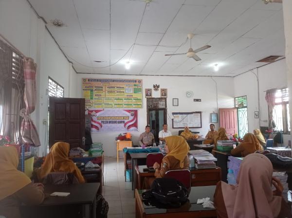 Gelar Cooling System Berupa FGD, Polsek Medang Kampai Buat Kegiatan di Ruang Kelas SDN 01