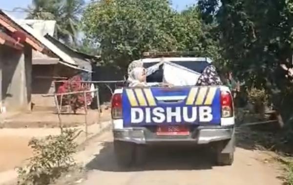 Aksi Heroik Pegawai Dishub Banten Bawa Ibu Hamil ke Puskesmas Pakai Mobil Dinas