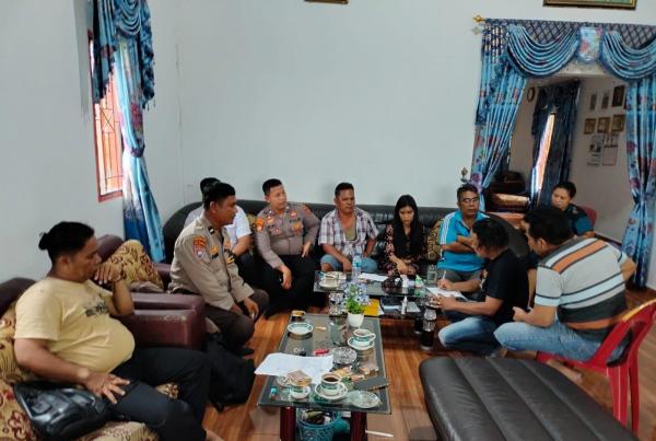 Polsek Bukit Kapur Gelar Sambang Tokoh Masyarakat Demi Menjaga Suasana Kondusif