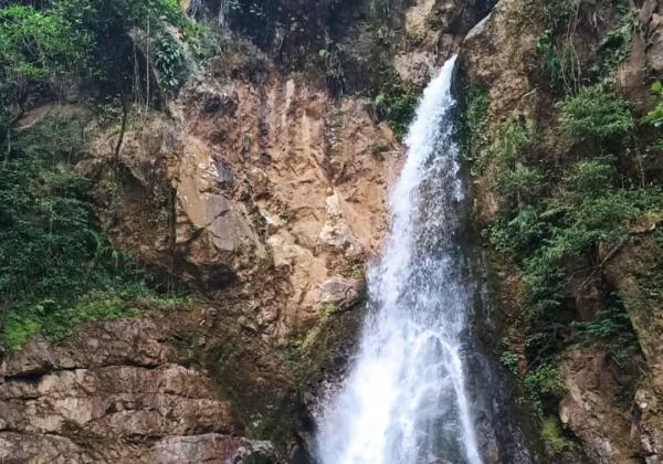 Destinasi Wisata Curug Kadu Punah di Cibeber Paling Hits untuk Healing