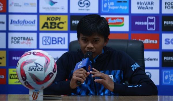 Syukuri Kemenangan Persib atas PSIS Semarang, Edo: Pertandingan Berat