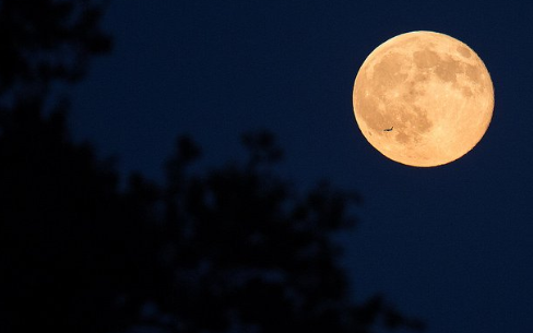 Tanggal 18 September 2024 Ada Apa? Ada Fenomena Supermoon, Berikut Penjelasannya