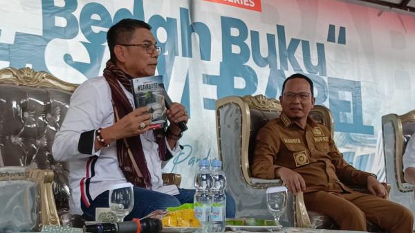 Dr Hinca Gelar Bedah Buku Save Babel di Bangka Tengah, Berisi 8 Rekomendasi untuk Prabowo-Gibran