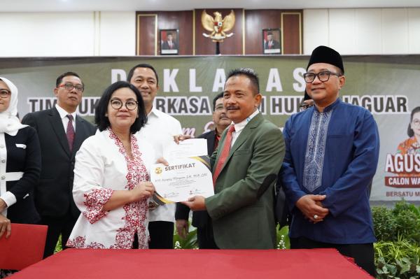 128 Advokat Siap Dukung Mbak Agustin Menuju Pilwalkot Semarang 2024