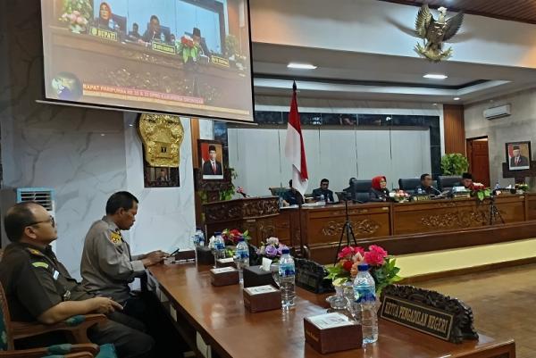 Rapat Paripurna DPRD Grobogan Terima Usulan Nama Tiga Calon Pimpinan Dewan, Siapa Saja