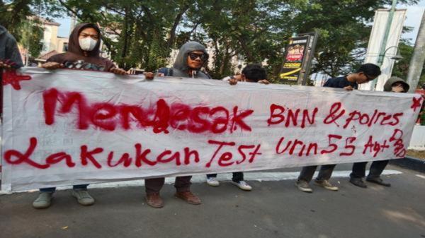 55 Anggota DPRD Kabupaten Bekasi Diminta Untuk Melakukan Tes Urine NARKOBA