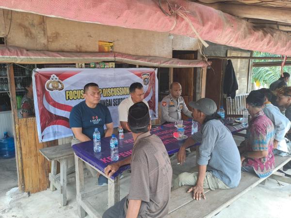 Polsek Sungai Sembilan Gelar Kegiatan Berupa Focus Group Discussion di Area Kecamatan