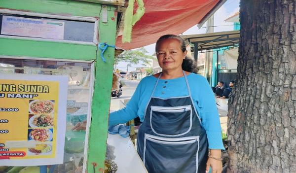 Program Pinjaman Dana Bantu Usaha Kecil, Penerima Manfaat Doakan Dadang Supriatna Terpilih Lagi