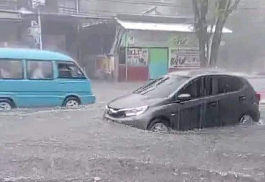 Hujan Lebat, Manado Banjir!