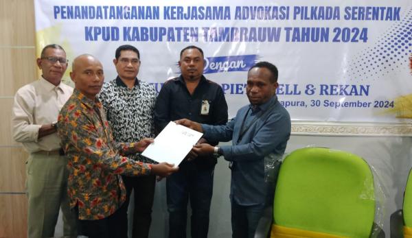 KPU Tambrauw Teken Nota Kesepahaman dengan Kantor Hukum Pieter Ell Hadapi Potensi Sengketa Pilkada