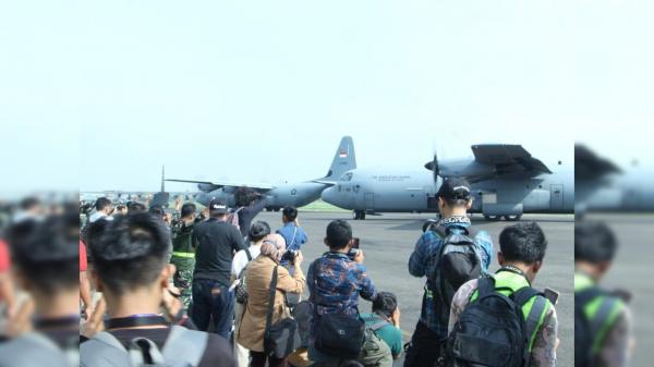 Lanud Husein Sastranegara Gelar Lomba Fotografi HUT TNI, Tumbuhkan Cinta Dirgantara di Masyarakat