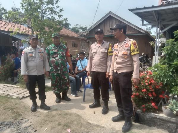 Polisi - TNI Gelar Pam Kampanye Paslon Bupati Amanah di Gedung Riang dan Negeri Agung