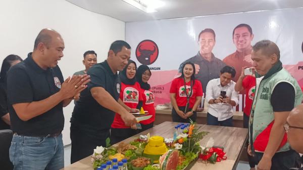 Hendrar Prihadi Resmikan Posko Pemenangan 