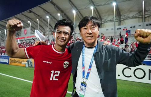 Shin Tae-yong Pastikan Maarten Paes dan Witan Sulaeman Siap Hadapi Bahrain