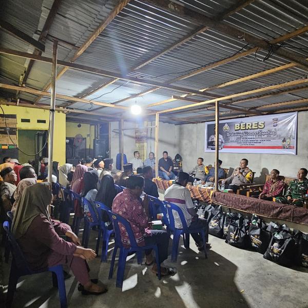 Kapolres Dumai Berikan sembako di Kegiatan BERES, Bertujuan Mendengarkan Langsung Keluhan Masyarakat