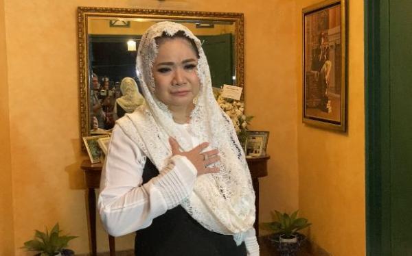 Si Burung Camar Vina Panduwinata Ngaku Merasa Bersalah dengan Marissa Haque, Ada Masalah Apa?