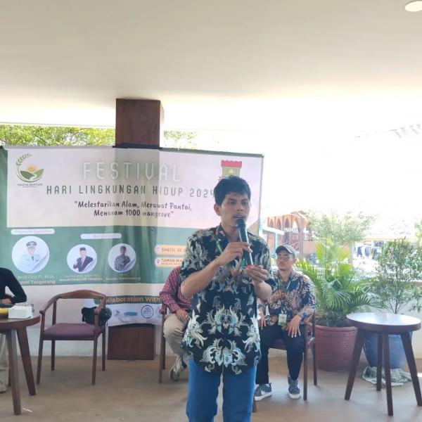 Foto Raffi Ahmad Menggunakan Seragam TNI Menuai Kritik Mahasiswa