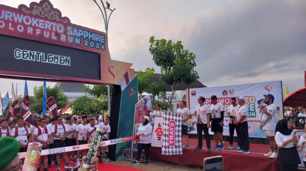 Sapphire Grup Gelar Colorful Run dan Serahkan Bantuan CSR Lewat Program Mager
