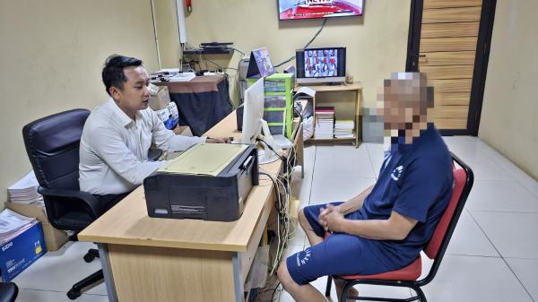 Guru SD di Bandung Setubuhi Siswi Dekat Masjid Sekolah, Korban Sedang Menunggu Orangtua Jualan Bakso