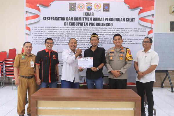 Buntut Bendera Hilang, Dua Perguruan Silat di Probolinggo Sepakati Ikrar Damai di Polres Probolinggo