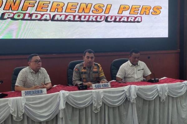 Polisi Periksa 9 Saksi Kasus Terbakarnya Speedboat yang Menewaskan Benny Laos