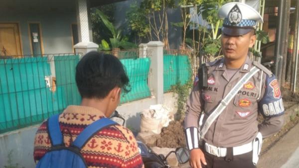 Hari ke-2 Ops Zebra Lodaya, Satlantas Polres Garut Terapkan Tilang ETLE