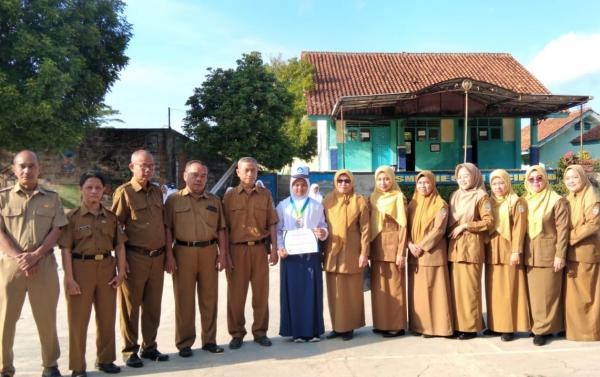 Raih Medali Perak Nusantara Potential Olympiad, Ryana Asyifa Salma Santri Berprestasi asal Ciamis