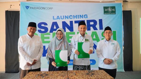 ParagonCorp Luncurkan Santri Generasi Keren di Ponpes Asshodiqiyah Semarang