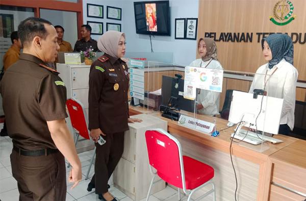 Kajati DIY Ahelya Abustam Kunjungi Kejari Kulonprogo, Ada Apa?