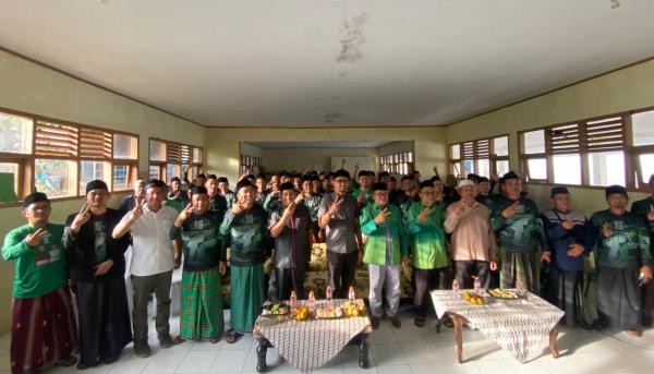 Puluhan Kiai Muda Pimpinan Pesantren Siap Perjuangkan Paslon 02 di Pilkada Kuningan