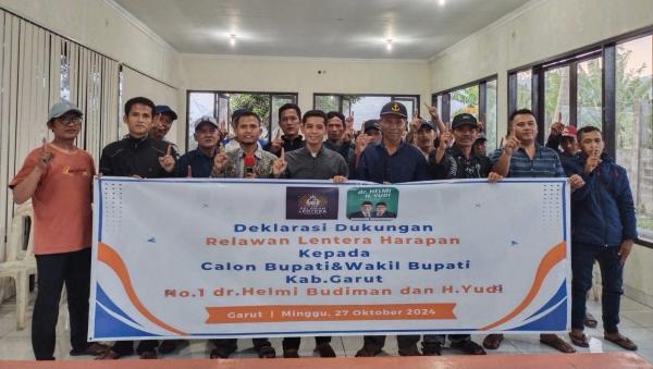 Relawan Lentera Harapan di Limbangan Garut Deklarasi Dukungan ke Paslon Helmi-Yudi