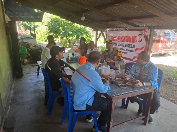 Polsek Sungai Sembilan Adakan Kegiatan Berupa FGD di Kantor Camat