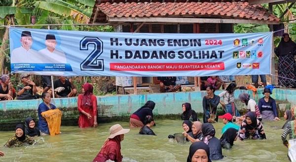 HUDANG : Ngobeng Balong Tradisi yang Memperkuat Silaturahmi Antar Warga