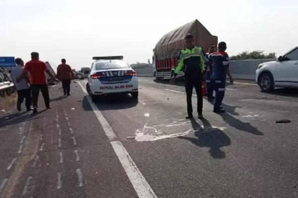 Terungkap, Ini Penyebab Kecelakaan Truk Tabrak Mobil TvOne Tewaskan 3 Orang di Tol Pemalang