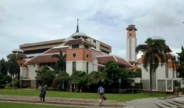 Perubahan Nama Masjid di Balai Kota Depok: Sejarah Baitul Kamal Terkikis di Era PKS