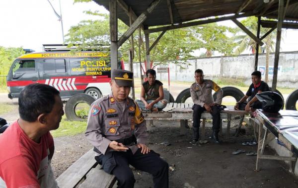 Sat Binmas Polres Pelabuhan Belawan Himbau Warga untuk Pilkada Damai