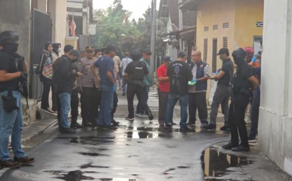 Seorang Pria Berdomisili di Sukoharjo Diduga Ditangkap Tim Densus 88