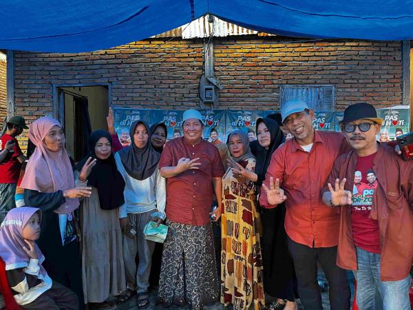 Isak Tangis Ibu Nelayan di Kampanye PASTI, Sybli Janji Berikan Kemudahan Bahan Bakar Bagi Nelayan