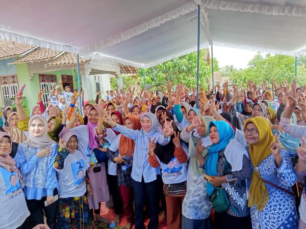 Cerita Lucu Cawabup Ayu Asalasiyah yang Jadi Penunggu Pohon dan Penunggu Perempatan