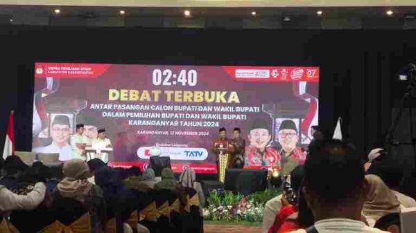 KPU Karanganyar Gelar Debat Terbuka, Dua Paslon Gaspoll Adu Visi Misi