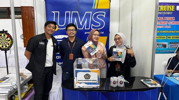 Tim PMB UMS Semarakkan Expo yang Digelar MGBK Wonosobo