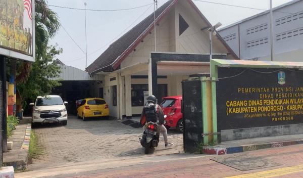 Selain SMK PGRI 2 Ponorogo! Kantor Cabdindik Digeledah Kejaksaan, Siapa Terlibat?