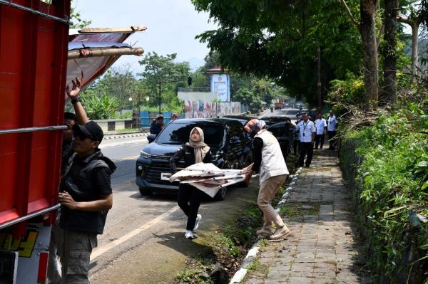 Bawaslu Banjarnegara Tertibkan 5 Ribu Lebih APK Pemilihan Melanggar Aturan