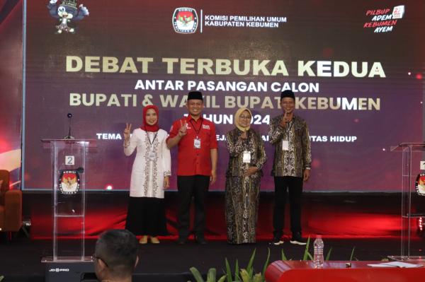 Debat Pilkada Kebumen, Paslon 01 Sebut Jurang Kemiskinan bertambah, 02 Bantah dengan Data