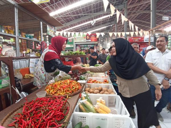 Cabup Mirna Annisa akan Jadikan Pasar Tradisional Pusat Ekonomi Kreatif